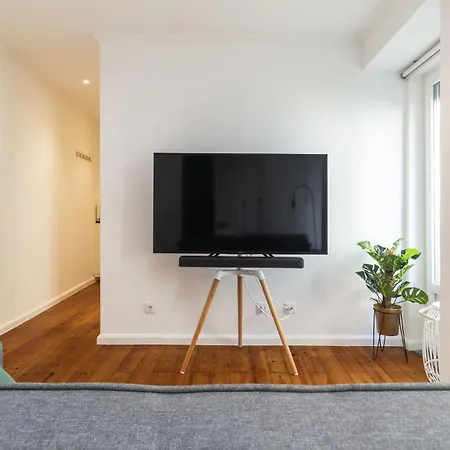 1 Bedroom With Ac Fiber Optic Internet Appartement Lissabon
